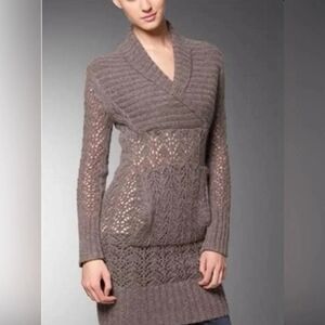 lilymcneal Chic V-Neck Knit Sweater Dress
